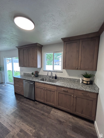 9789 South 285 East Sandy, UT 84070 - Photo 6 of 45