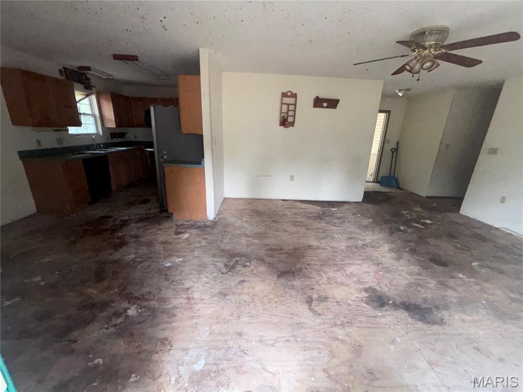 668 Lone Pine Road Houston, MO 65483 - Photo 9 of 26 Gallery Image 9