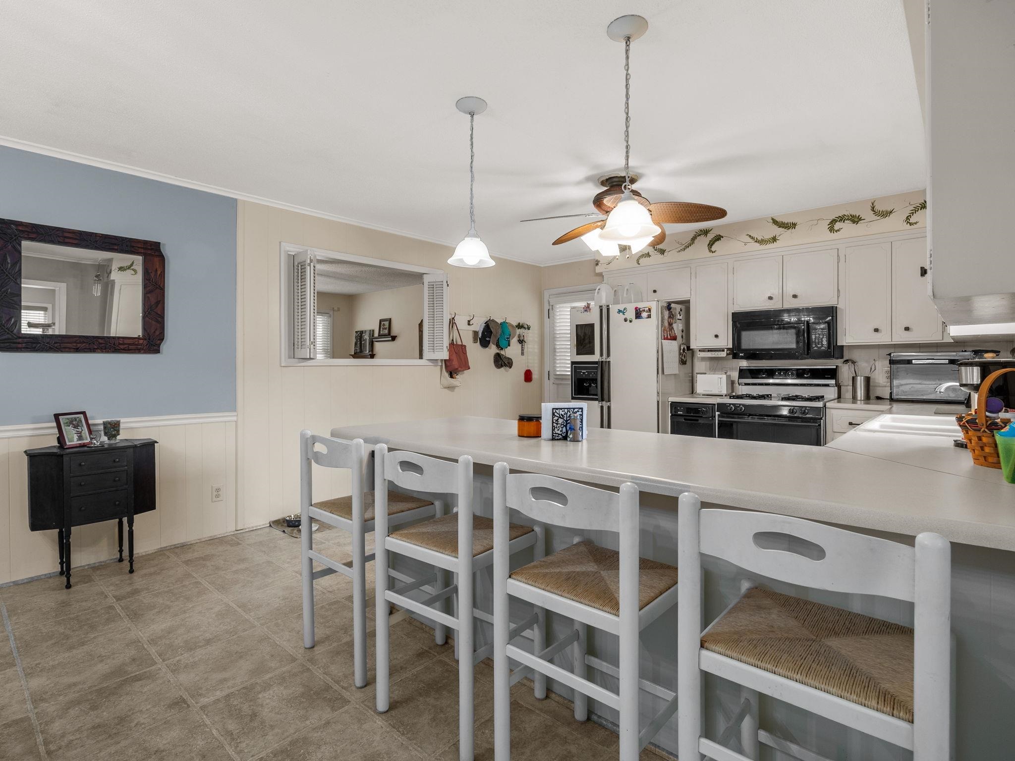 1303 Springfield Road Boiling Springs, SC 29316 - Photo 13 of 43