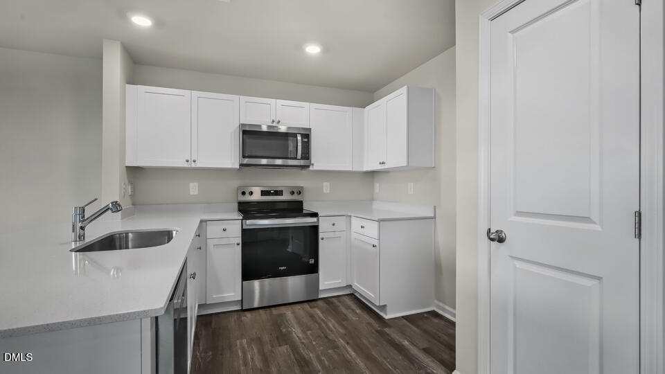 544 Stream Walk Crossing Zebulon, NC 27597 - Photo 9 of 33 belle-grove-lot-102-013