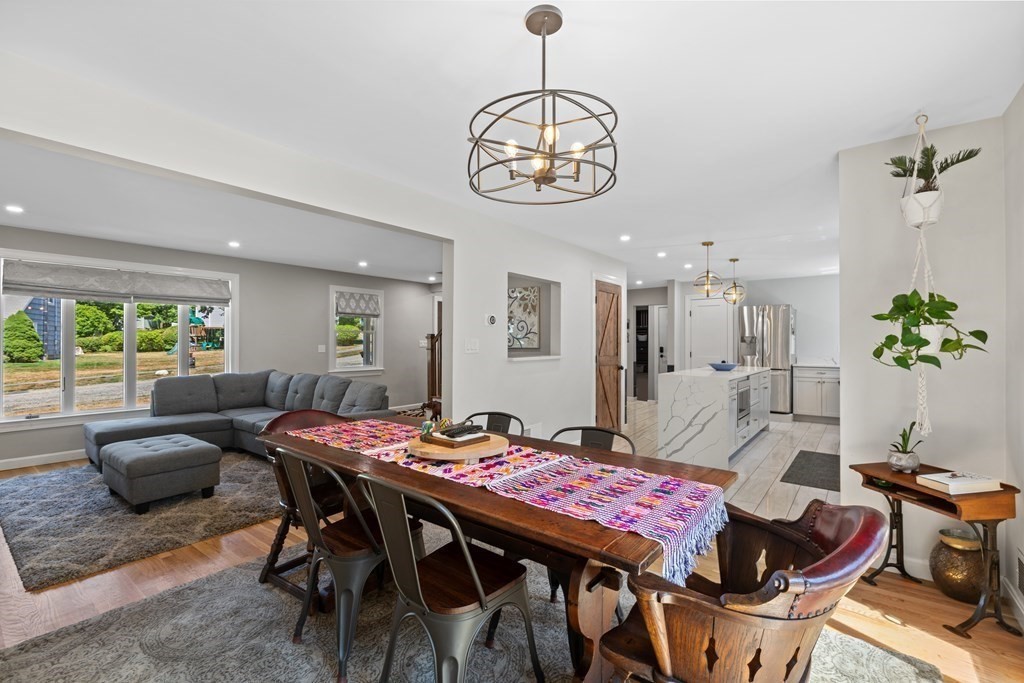 28 Strawberry Hill Road Natick, MA 01760 - Photo 11 of 42 Gallery Image 11