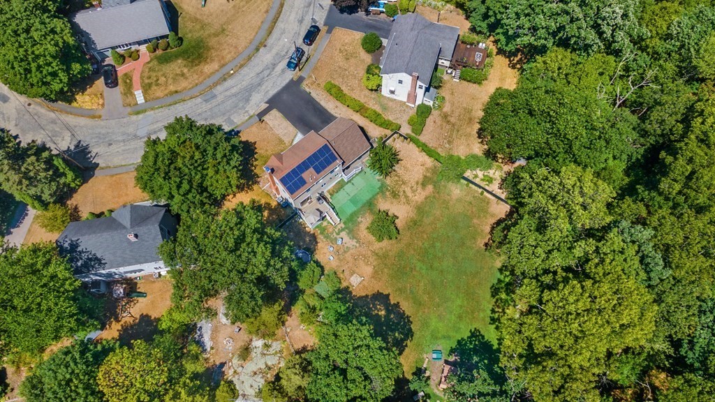 28 Strawberry Hill Road Natick, MA 01760 - Photo 39 of 42 Gallery Image 39