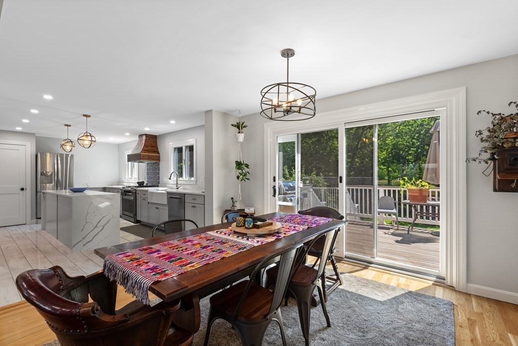 28 Strawberry Hill Road Natick, MA 01760 - Photo 10 of 42 Gallery Image 10