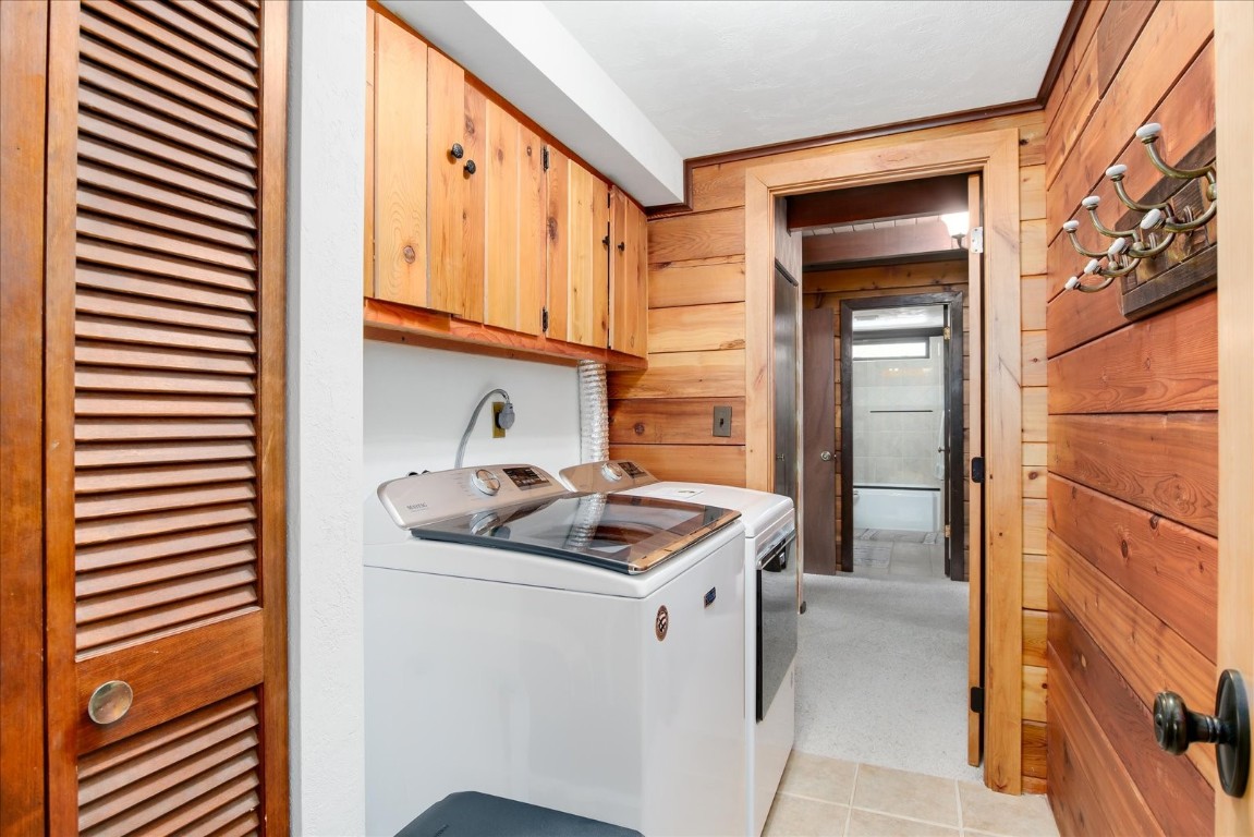 522 Wellington Road Breckenridge, CO 80424 - Photo 22 of 43 a kitchen view of a sink and a stove top oven