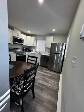 $2,450 | 8 Chamberlain Road, Unit 8, Shrewsbury, MA 01545