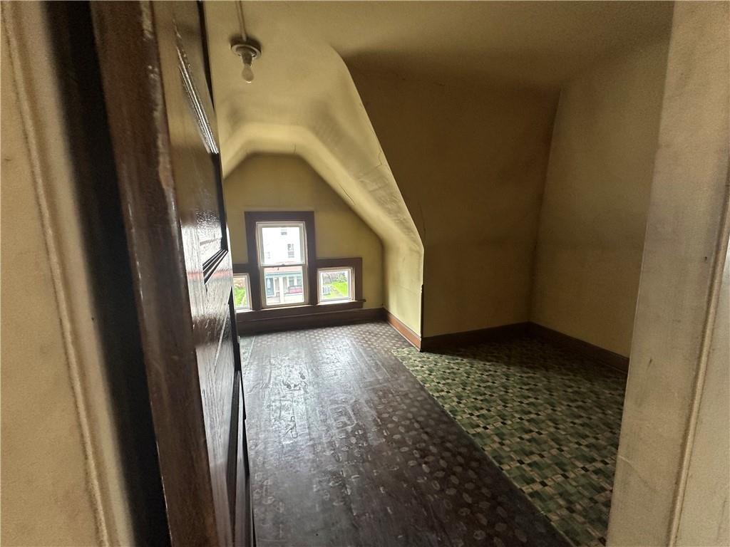 370 Ohio Avenue Rochester, PA 15074 - Photo 30 of 31 Attic room 1