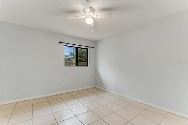 $1,800 | 49 Braddock Lane, Palm Coast, FL 32137