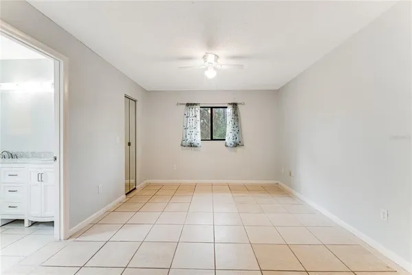 $1,800 | 49 Braddock Lane, Palm Coast, FL 32137