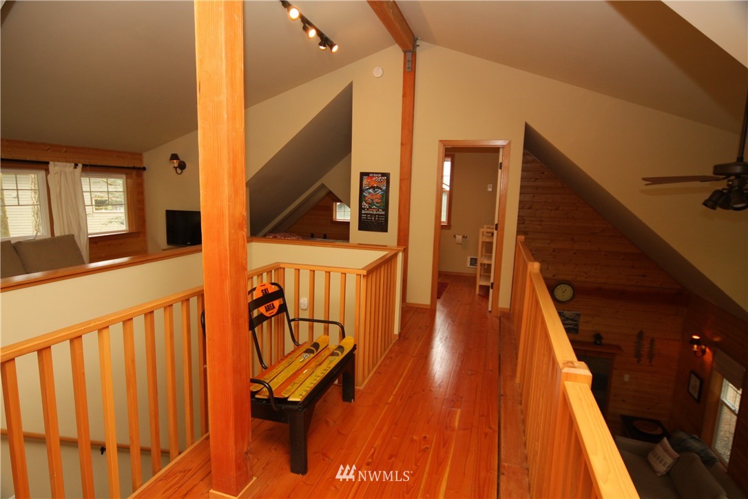 7739 View Ridge Drive Maple Falls, WA 98266 - Photo 7 of 15 a view of a balcony with wooden floor