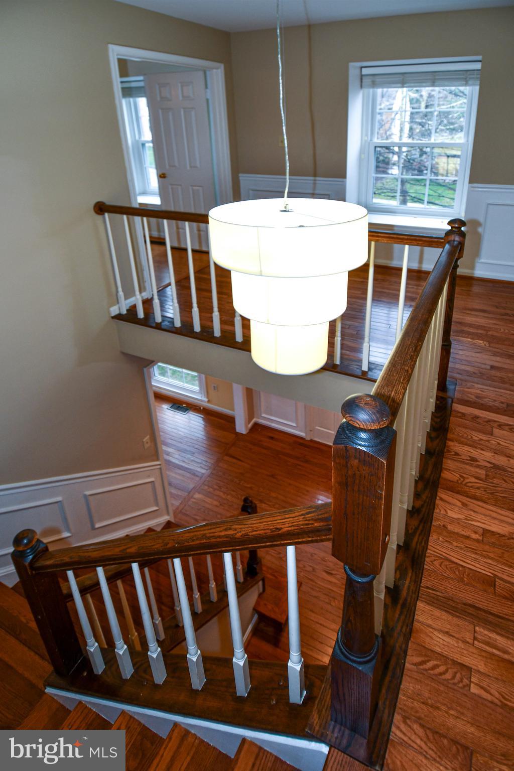 13135 Hutchinson Way Silver Spring, MD 20906 - Photo 30 of 64 UPPER LEVEL STAIRCASE