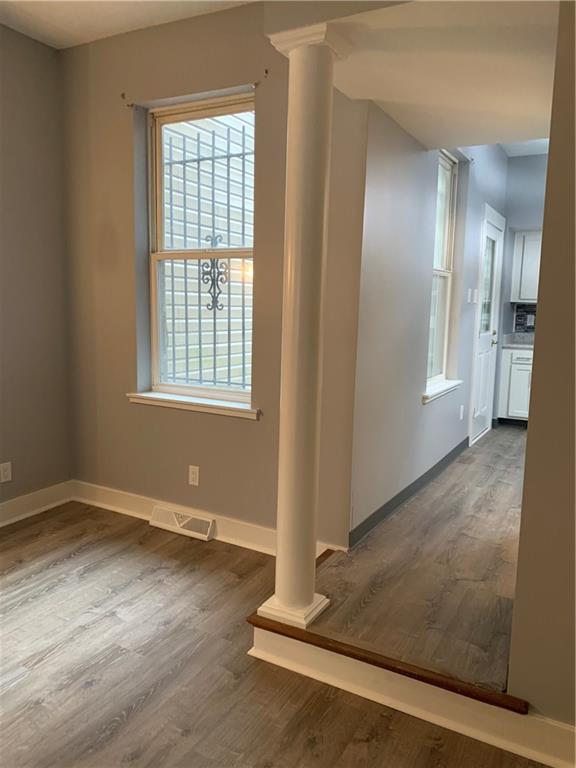 608 Lockhart Pittsburgh, PA 15212 - Photo 7 of 17