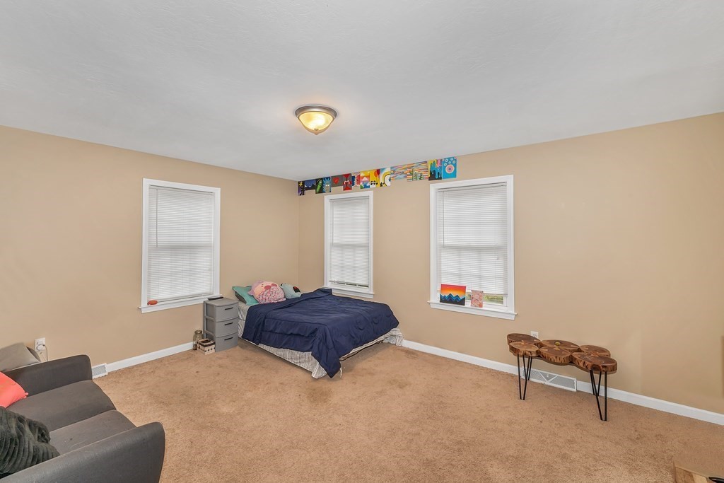 185 Ambrose Street Springfield, MA 01109 - Photo 20 of 32 Gallery Image 20