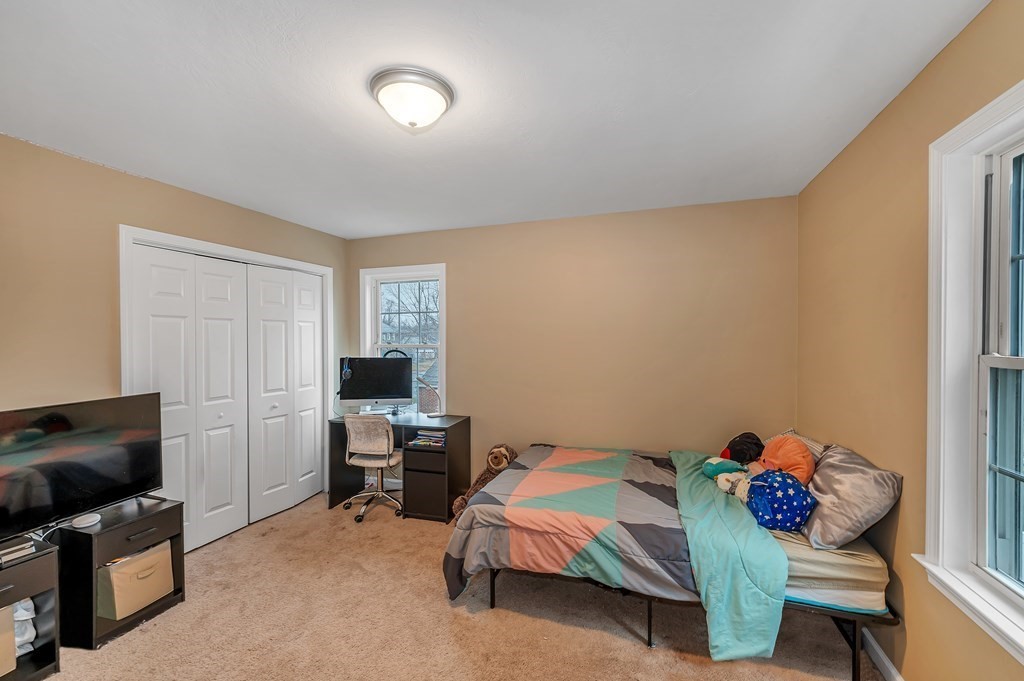 185 Ambrose Street Springfield, MA 01109 - Photo 23 of 32 Gallery Image 23
