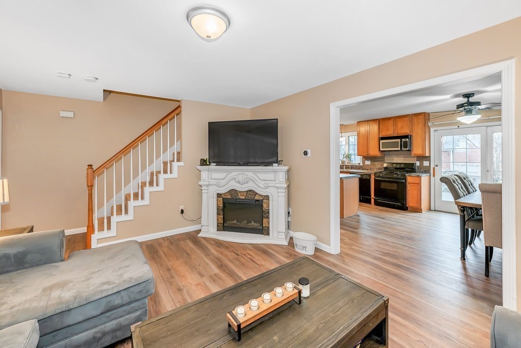 185 Ambrose Street Springfield, MA 01109 - Photo 7 of 32 Gallery Image 7