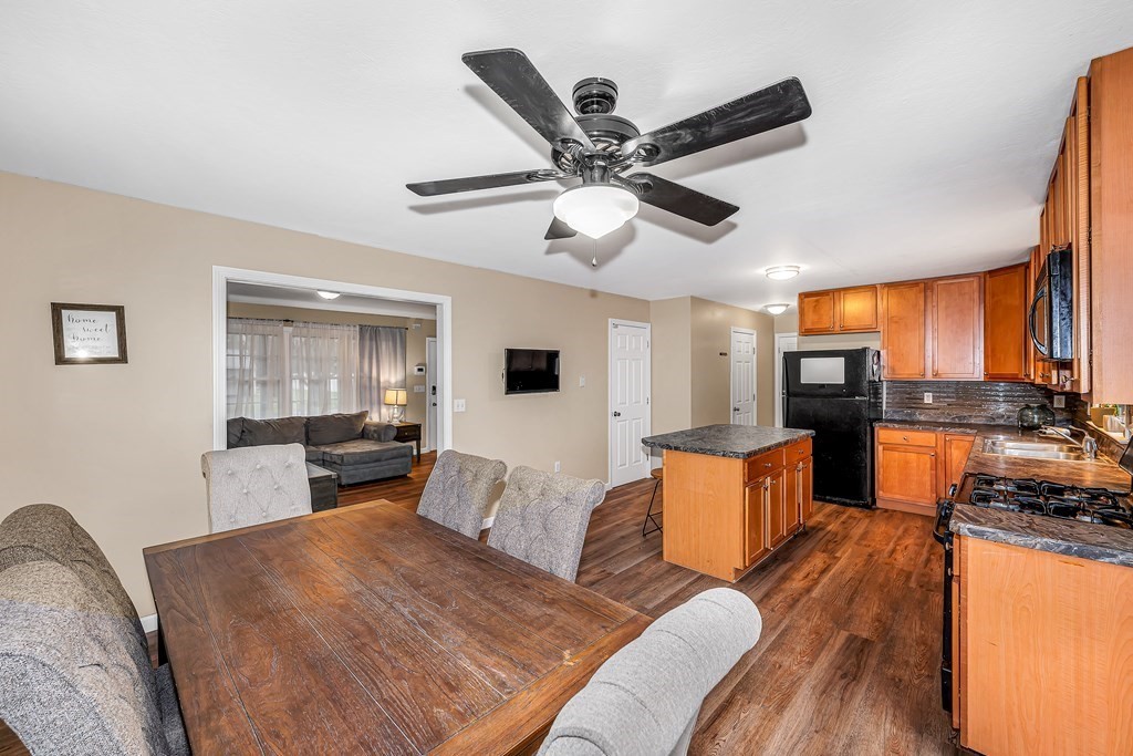 185 Ambrose Street Springfield, MA 01109 - Photo 9 of 32 Gallery Image 9