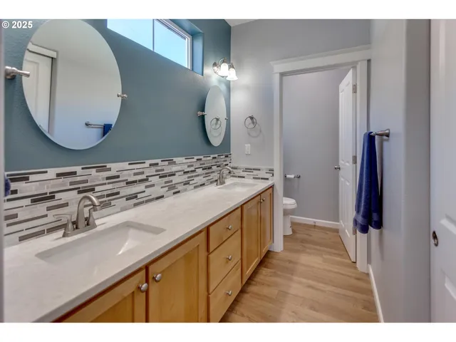 $349,000 | 10874 Northeast Red Wing Way, Unit 201, Hillsboro, OR 97006