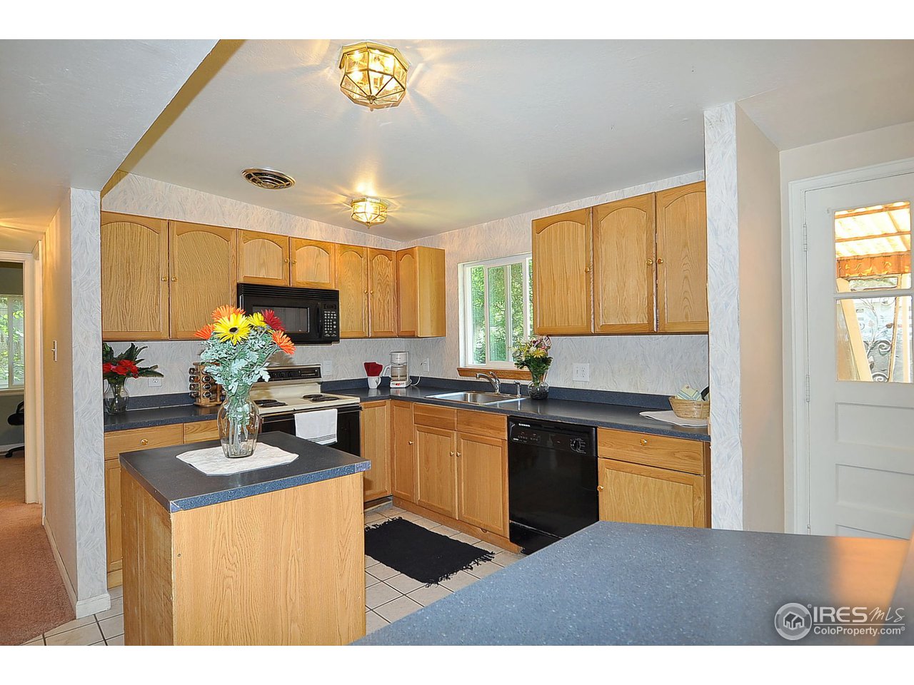 719 West Prospect Road Fort Collins, CO 80526 - Photo 9 of 22 Gallery Image 9