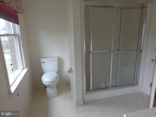 173 Stanford Road Hagerstown, MD 21742 - Photo 12 of 21 Master Bath