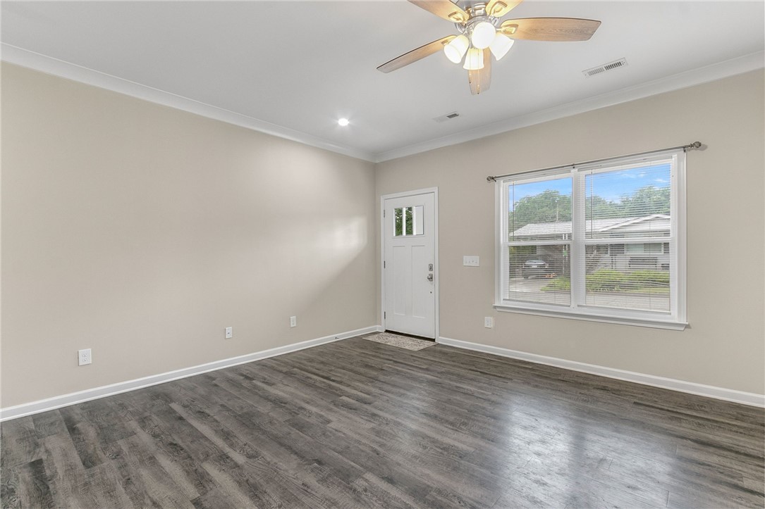 205 Fall Street Greer, SC 29650 - Photo 8 of 26