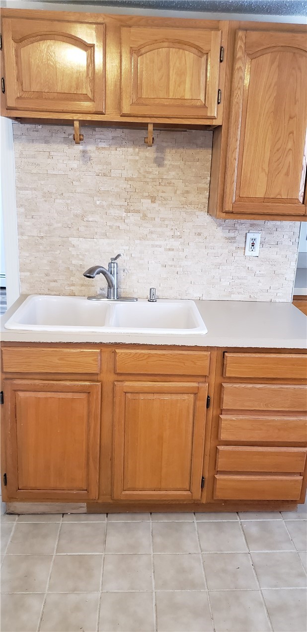 404 Carrington Avenue Woonsocket, RI 02895 - Photo 23 of 36 3rd unit kitchen