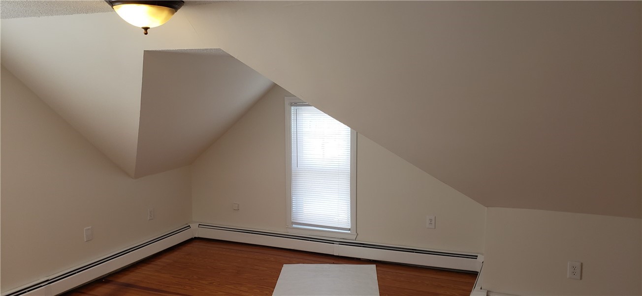 404 Carrington Avenue Woonsocket, RI 02895 - Photo 26 of 36 3rd unit living rm
