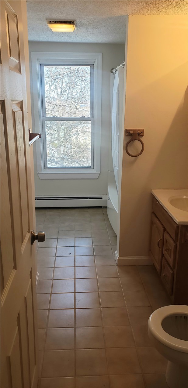 404 Carrington Avenue Woonsocket, RI 02895 - Photo 31 of 36 3rd unit bath rm