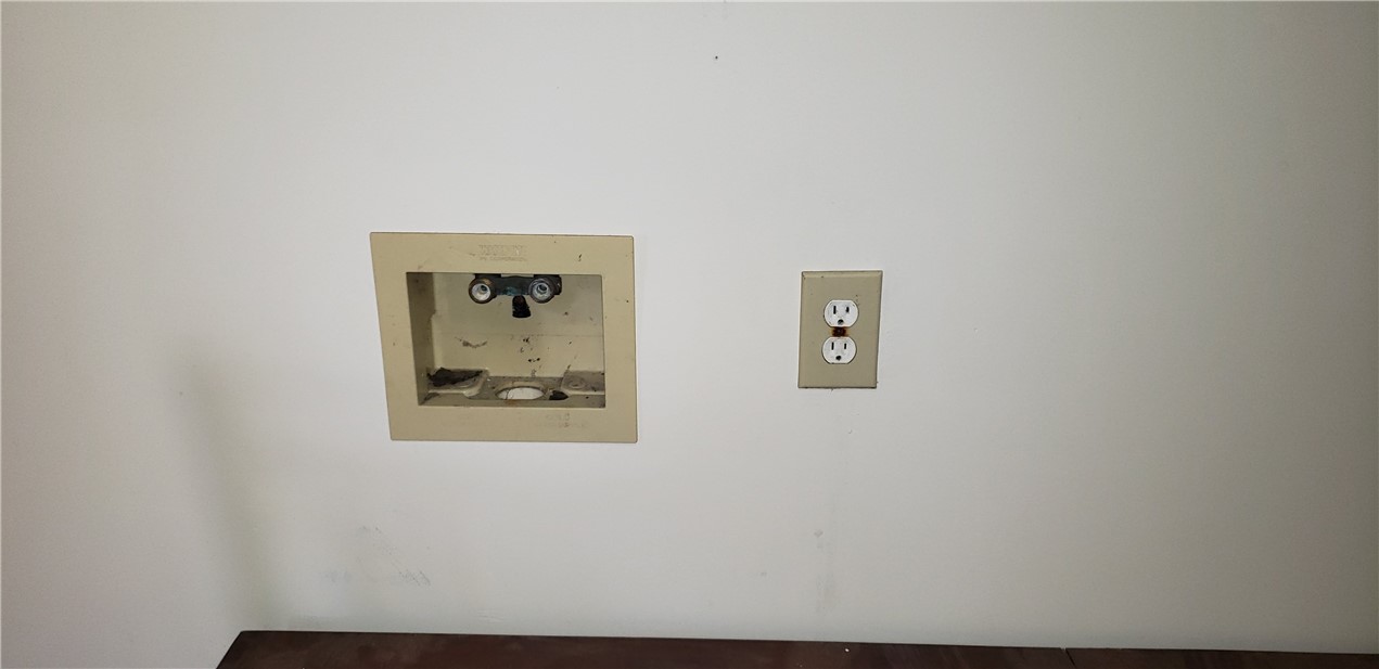 404 Carrington Avenue Woonsocket, RI 02895 - Photo 36 of 36 basement washer/dryer hook-ups