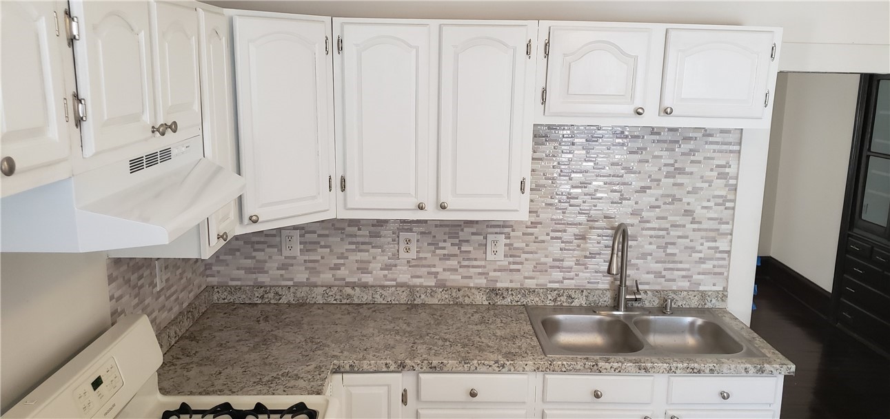 404 Carrington Avenue Woonsocket, RI 02895 - Photo 4 of 36 1st unit kitchen