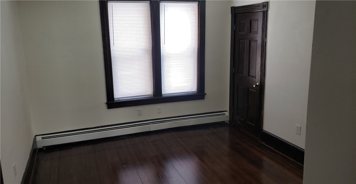 404 Carrington Avenue Woonsocket, RI 02895 - Photo 8 of 36 1st unit DR