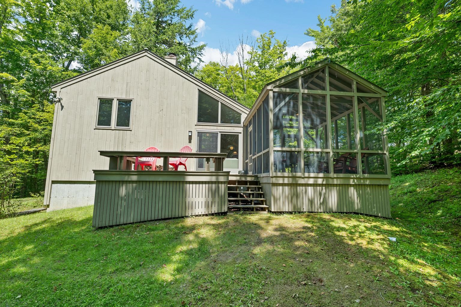 1383 King Hill Road New London, NH 03257 - Photo 3 of 35