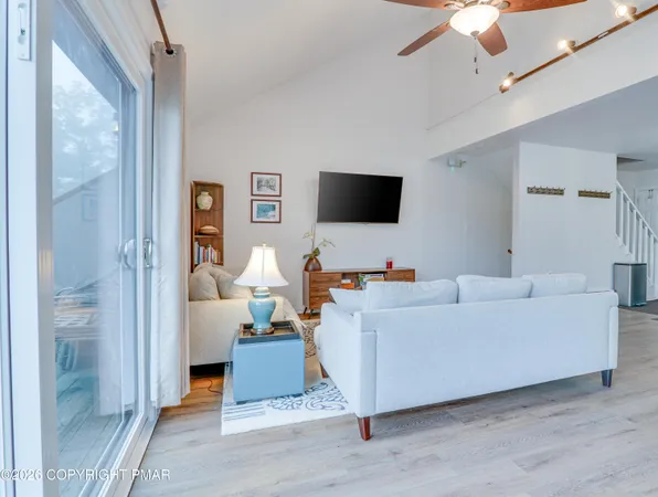 $365,000 | 39 Slalom Way, Tannersville, PA 18372