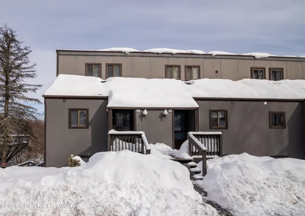 $365,000 | 39 Slalom Way, Tannersville, PA 18372