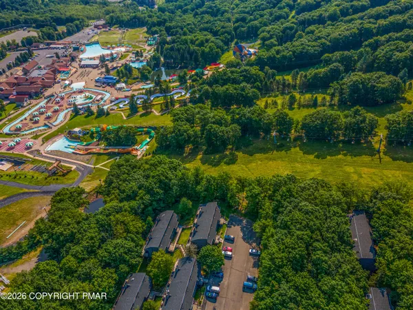 $365,000 | 39 Slalom Way, Tannersville, PA 18372