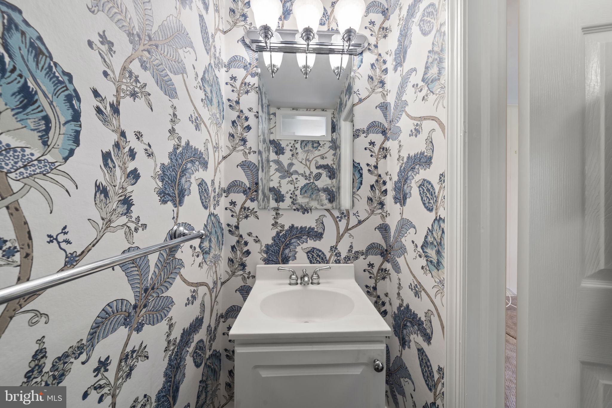 1026 Waltham Road Berwyn, PA 19312 - Photo 28 of 38 Powder Room