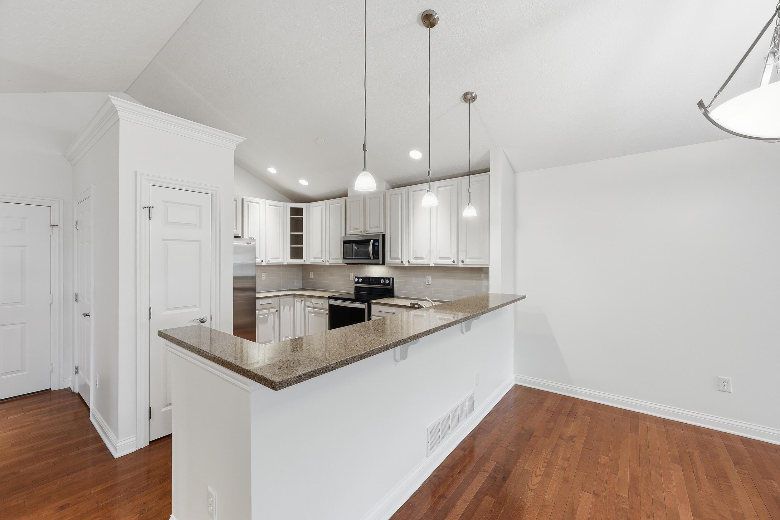 4801 Rays Circle Southwest Dublin, OH 43016 - Photo 15 of 36 15_072a6567