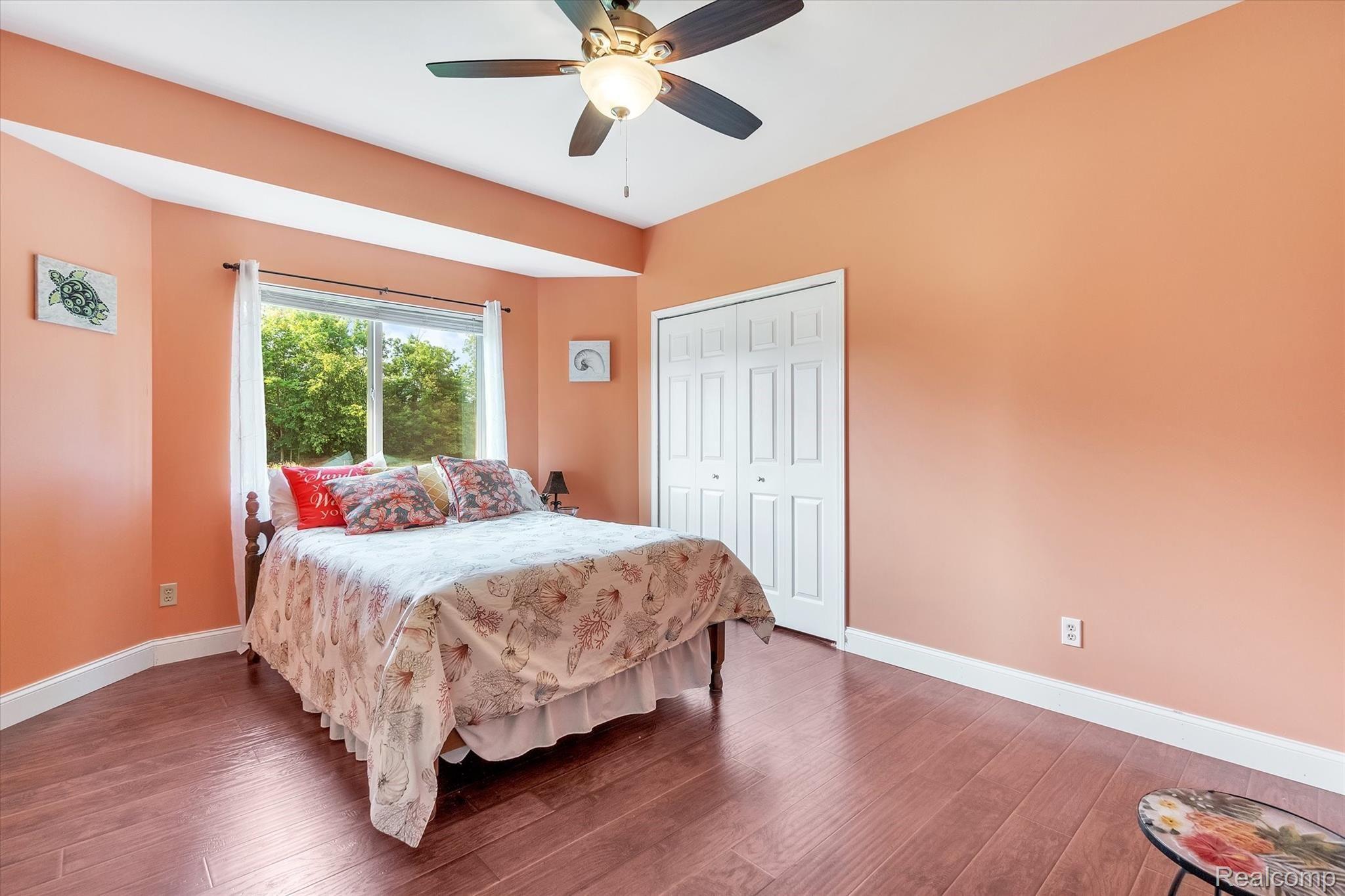 2132 South Oak Road Davison, MI 48423 - Photo 26 of 55 26-2132-S-Oak-Rd-WindowStill-Real-Estate-Photography-26.jpg