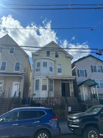 $2,800 | 479 North 6th Street, Newark, NJ 07107