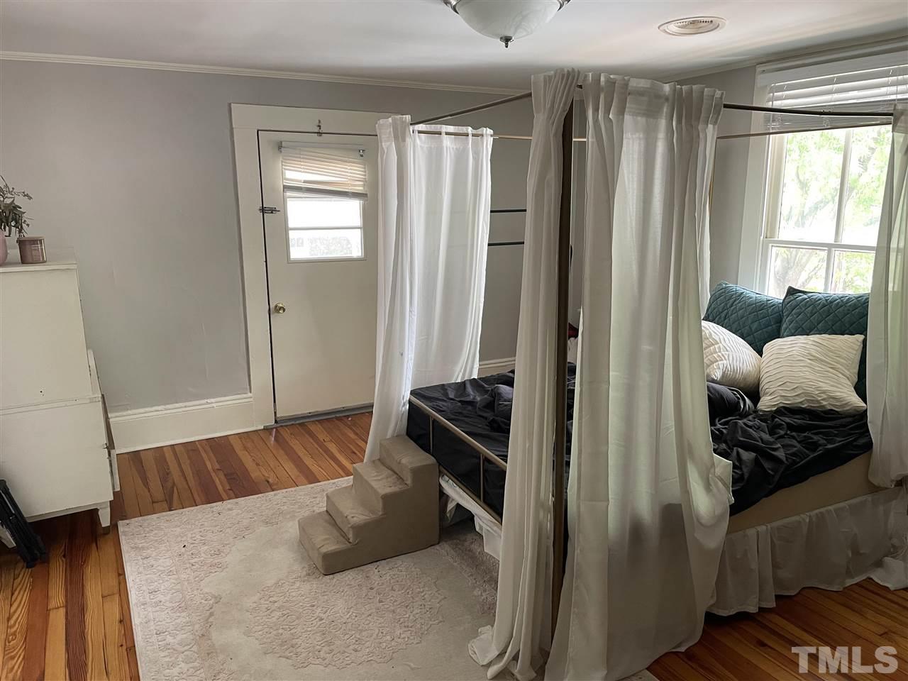 214 Elm Street Raleigh, NC 27601 - Photo 9 of 16