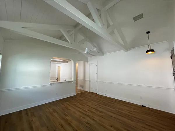 $1,950 | 706 West Lockhart Street, Kyle, TX 78640