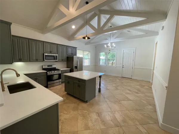 $1,950 | 706 West Lockhart Street, Kyle, TX 78640