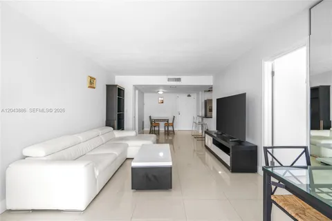 $665,000 | 9273 Collins Avenue, Unit 408, Surfside, FL 33154