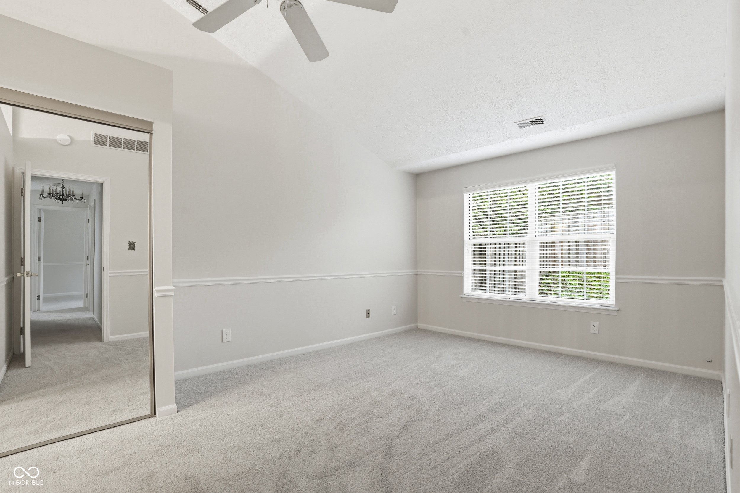 9652 Pine Ridge E Drive Fishers, IN 46038 - Photo 13 of 22