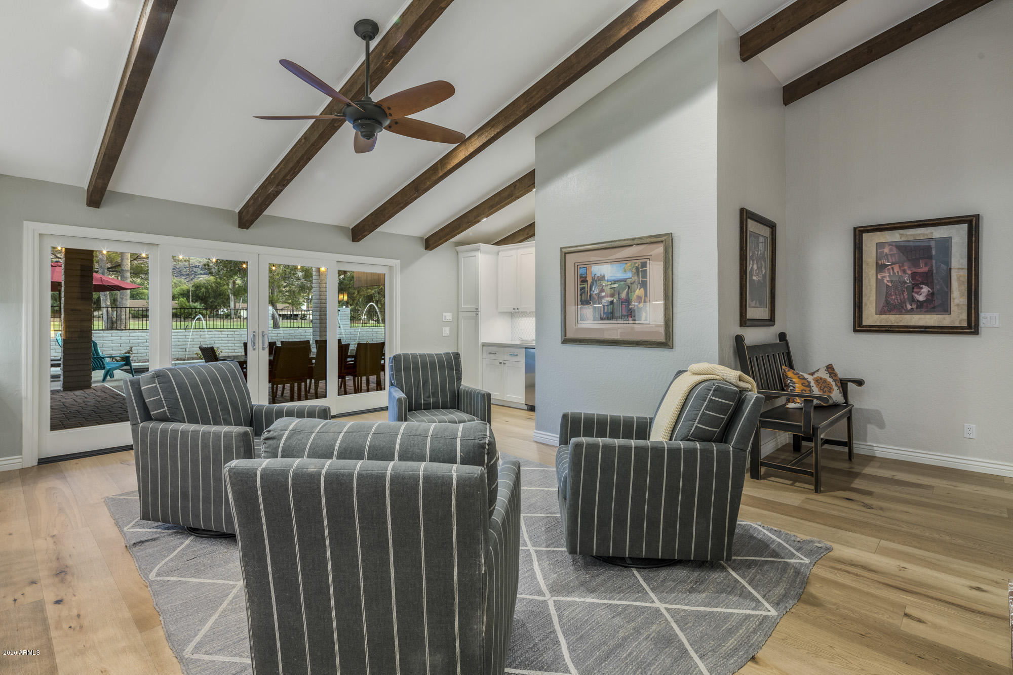 145 West Southern Hills Road Phoenix, AZ 85023 - Photo 13 of 40 Family room