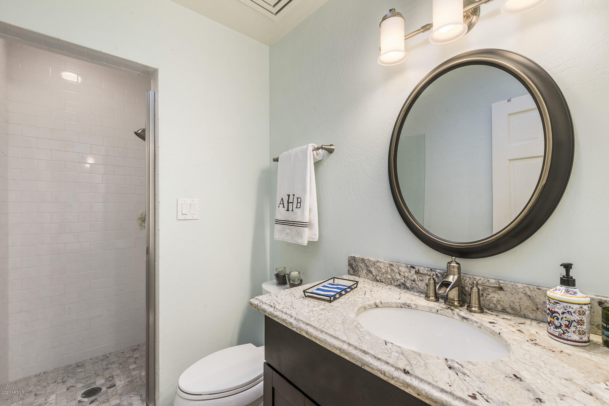 145 West Southern Hills Road Phoenix, AZ 85023 - Photo 31 of 40 Bathroom 3