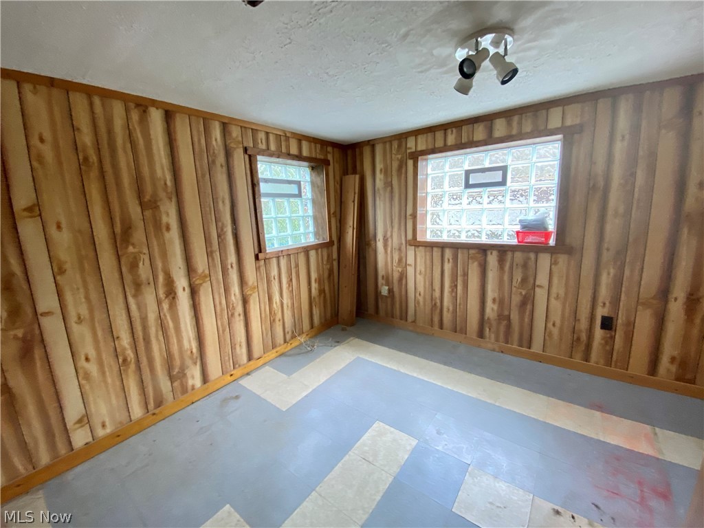 4301 Bushnell Campbell Road Fowler, OH 44418 - Photo 14 of 18 Gallery Image 14