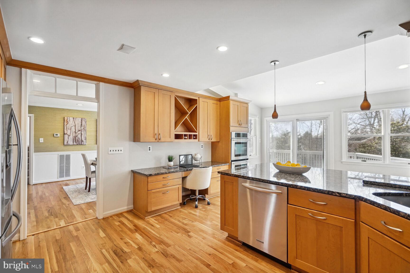 5108 Wehawken Road Bethesda, MD 20816 - Photo 10 of 50 Gourmet Kitchen