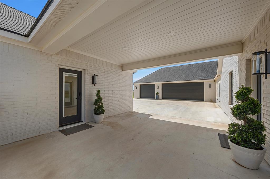 417 Willow Moon Ranch Road Crawford, TX 76638 - Photo 28 of 40