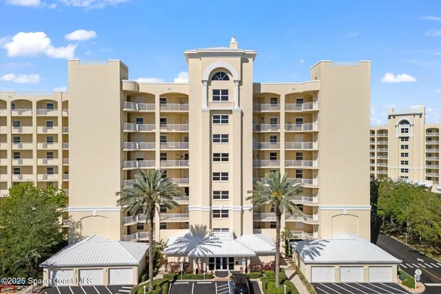 $575,000 | 134 Starboard Lane, Unit 309, Merritt Island, FL 32953