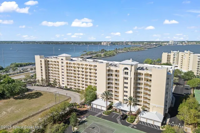 $575,000 | 134 Starboard Lane, Unit 309, Merritt Island, FL 32953