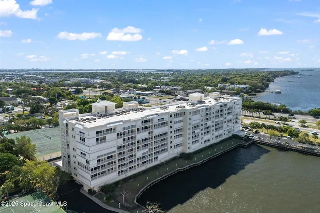 $575,000 | 134 Starboard Lane, Unit 309, Merritt Island, FL 32953